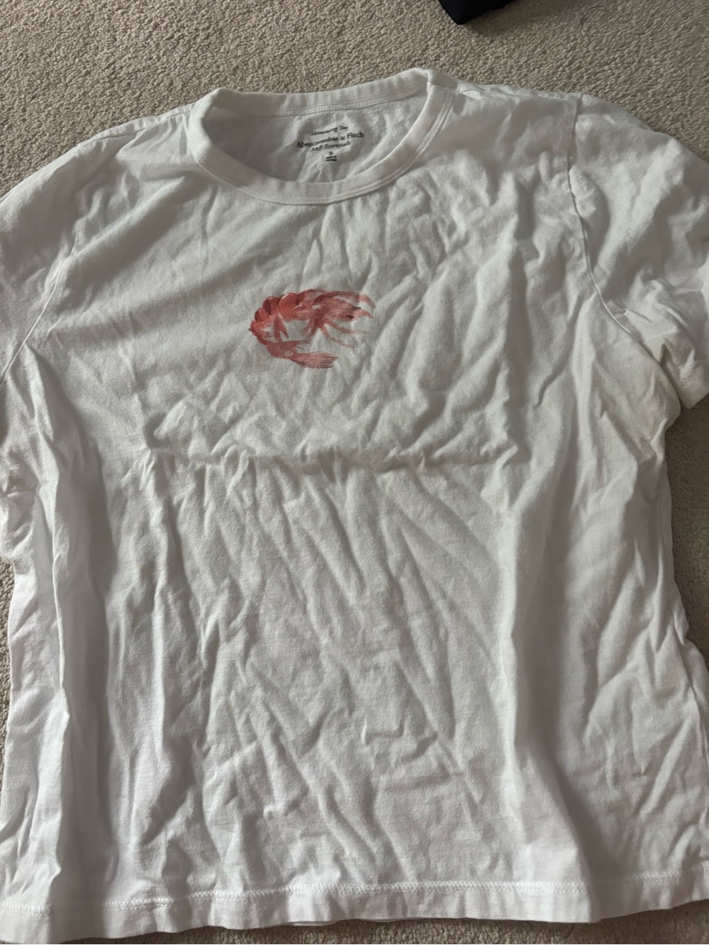ABERCROMBIE PRAWN BABY TEE IN SIZE SMALL